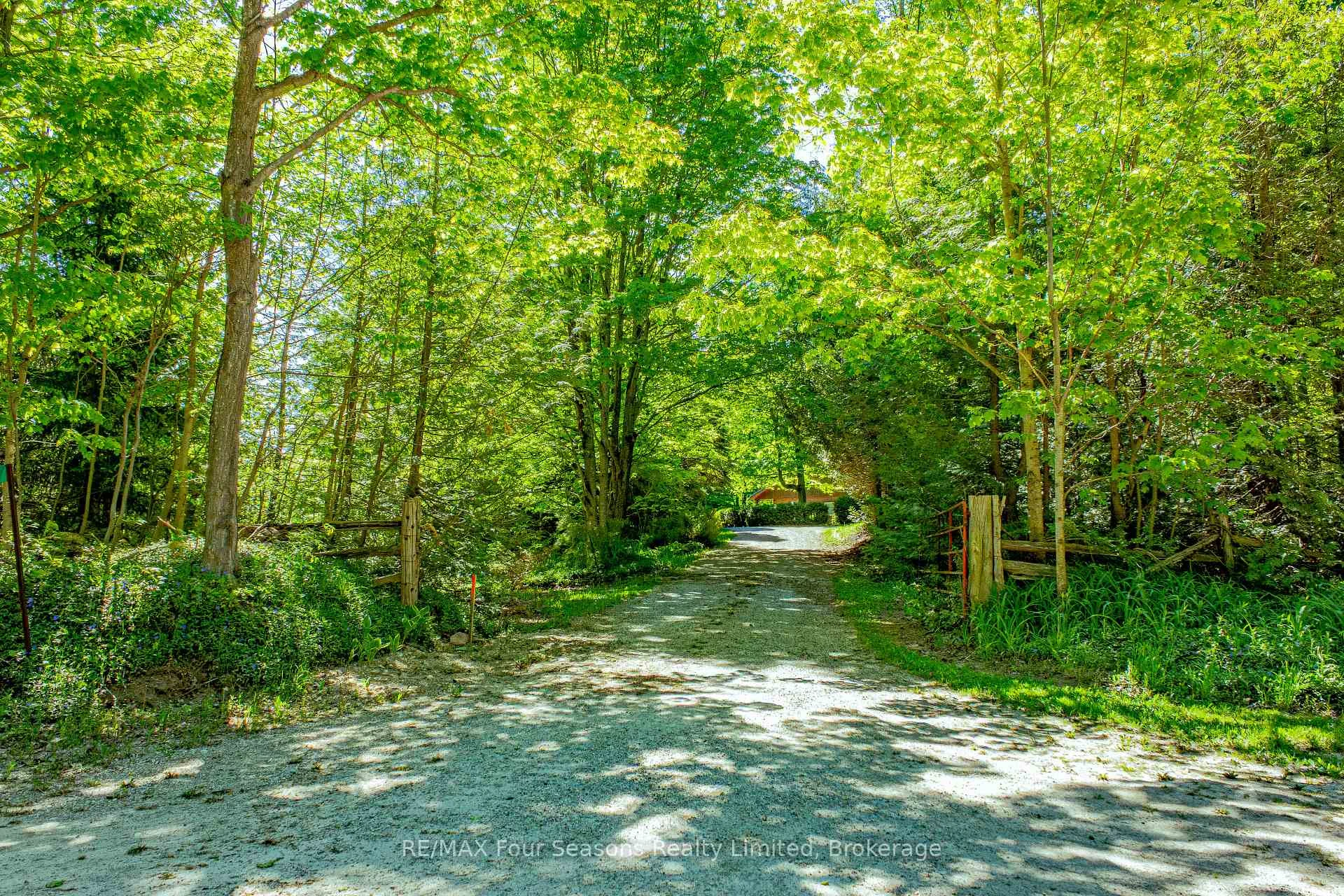 Photo 31 of 600072 50 Side Road S, Chatsworth — HOMEH