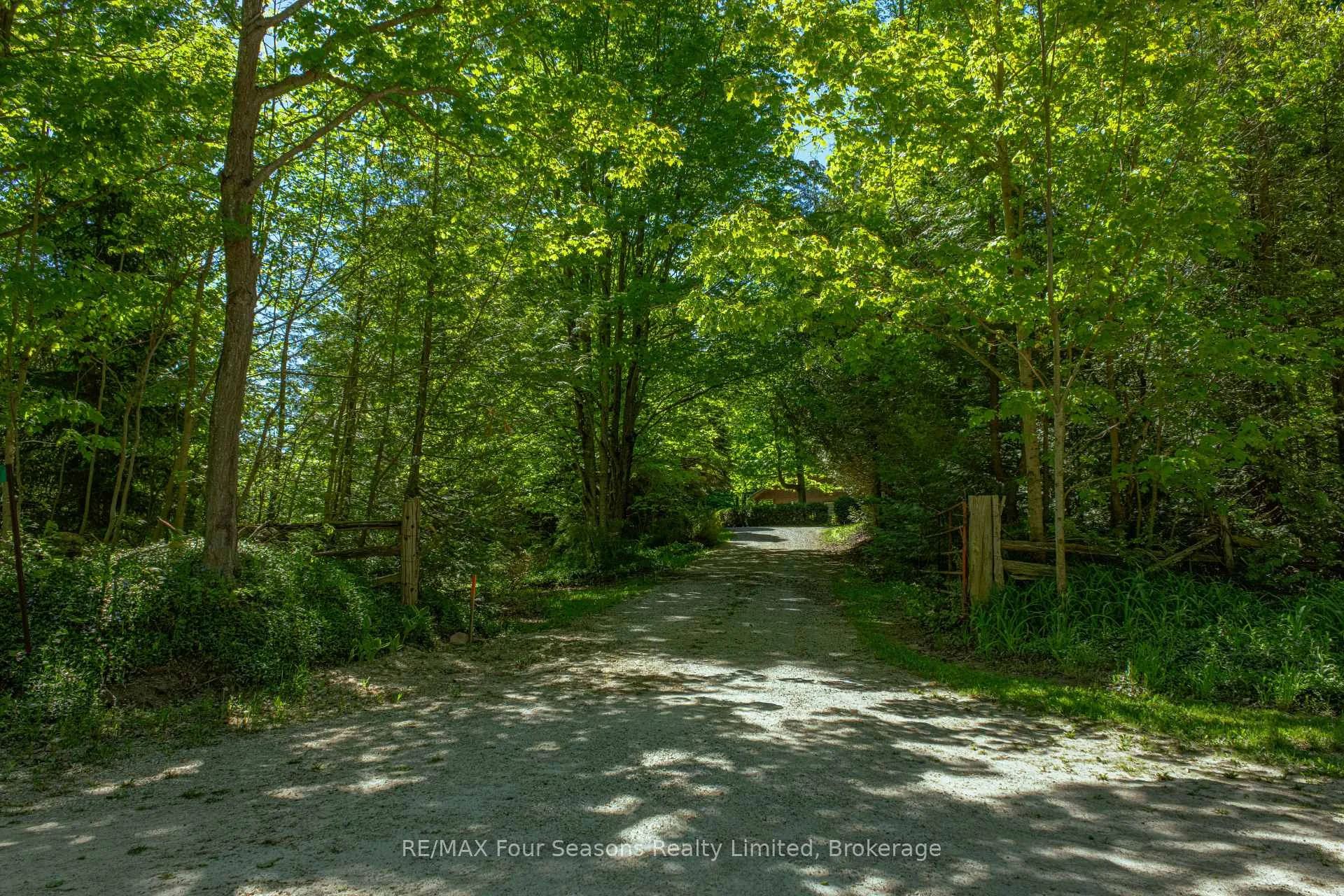 Photo 61 of 600072 50 Side Road S, Chatsworth — HOMEH