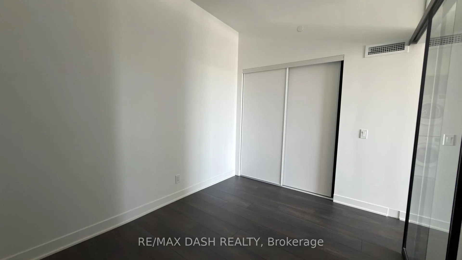 Photo 14 of Unit 705, 10 Flavelle Trail, Vaughan, Steeles West Industrial — HOMEH