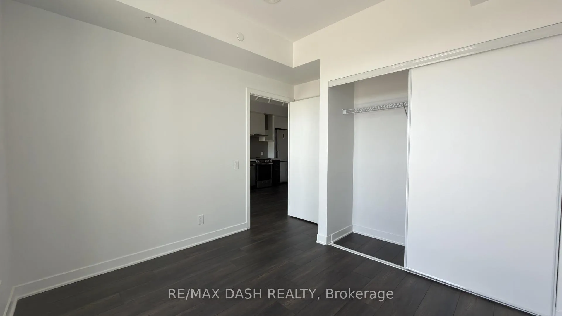 Photo 20 of Unit 705, 10 Flavelle Trail, Vaughan, Steeles West Industrial — HOMEH