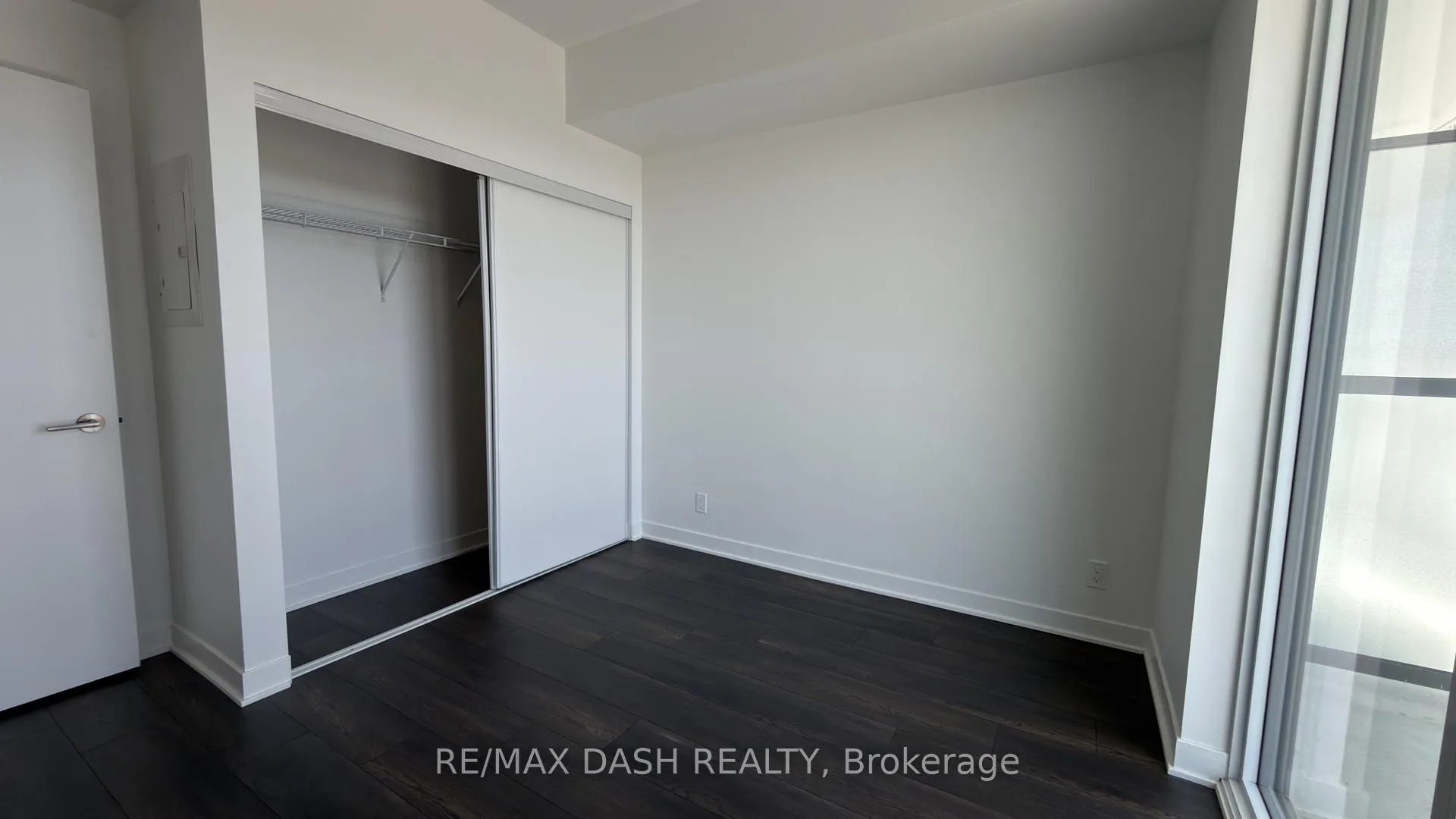 Photo 21 of Unit 705, 10 Flavelle Trail, Vaughan, Steeles West Industrial — HOMEH