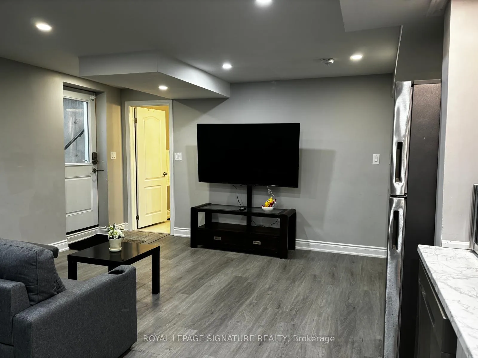 Photo 6 of Unit Lower Level, 11 Overholt Drive, Thorold, Hurricane/Merrittville — HOMEH
