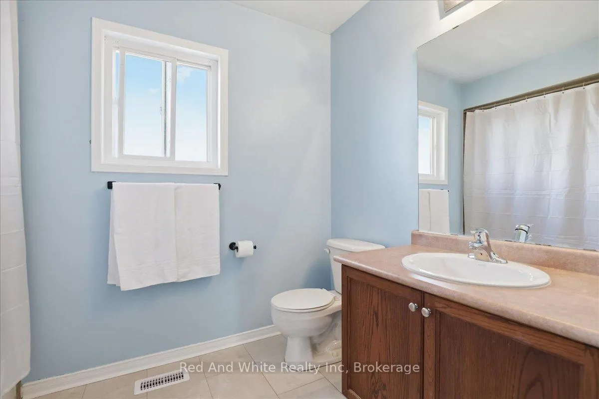 Photo 23 of 136 Carpenter Road, Cambridge, Christopher-Champlain — HOMEH