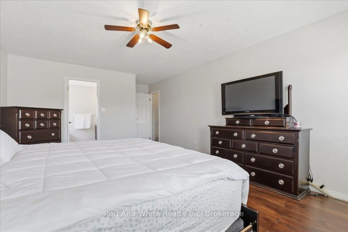 Photo 27 of 136 Carpenter Road, Cambridge, Christopher-Champlain — HOMEH
