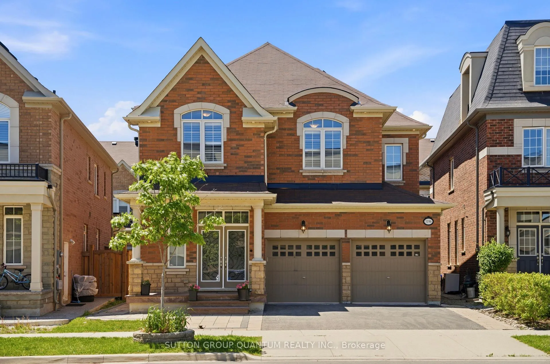 Front of 3196 Ernest Appelbe Boulevard