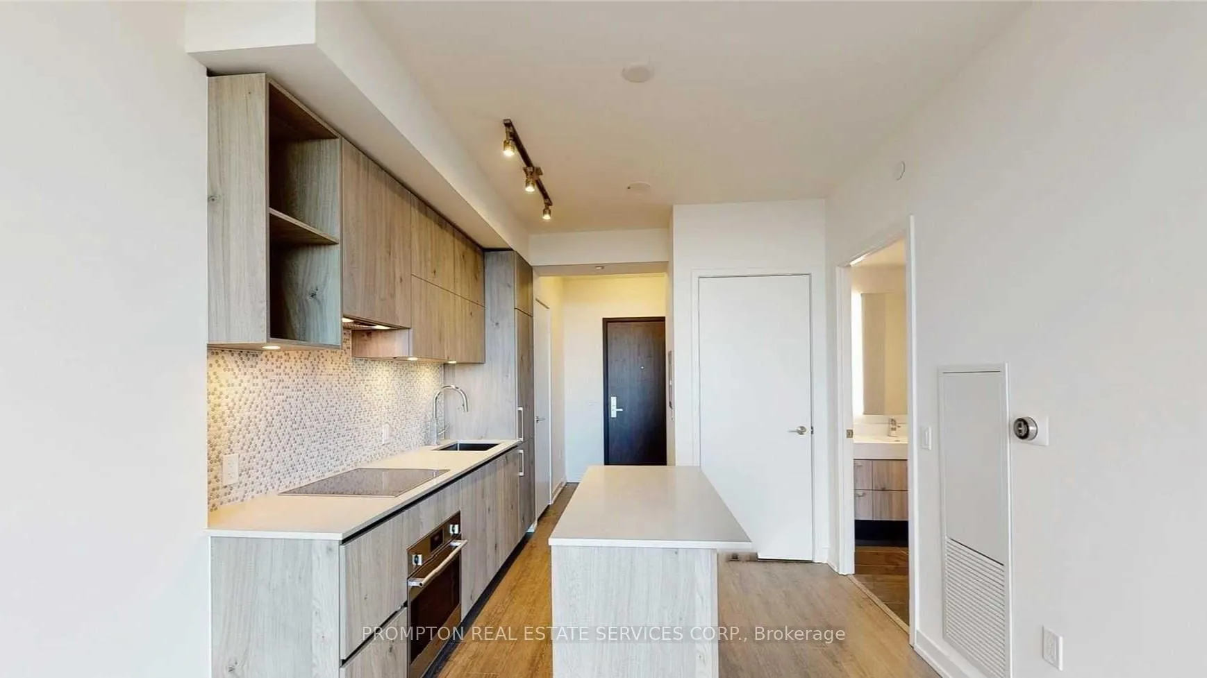 Front of Unit 2910, 1 Yorkville Avenue