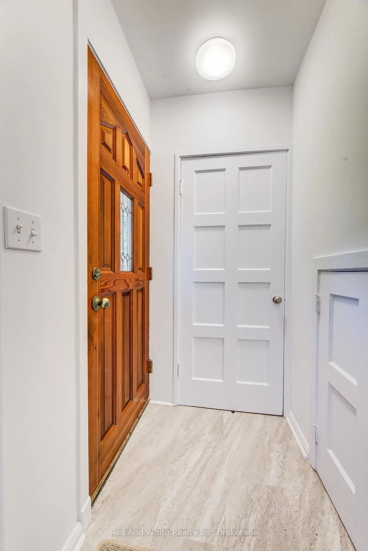 Photo 6 of 59 Lorne Crescent, Kitchener — HOMEH