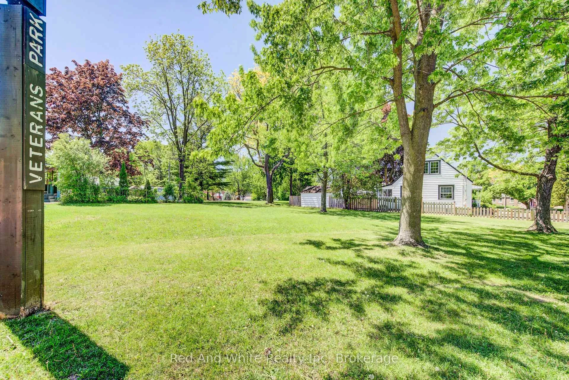 Photo 31 of 59 Lorne Crescent, Kitchener — HOMEH