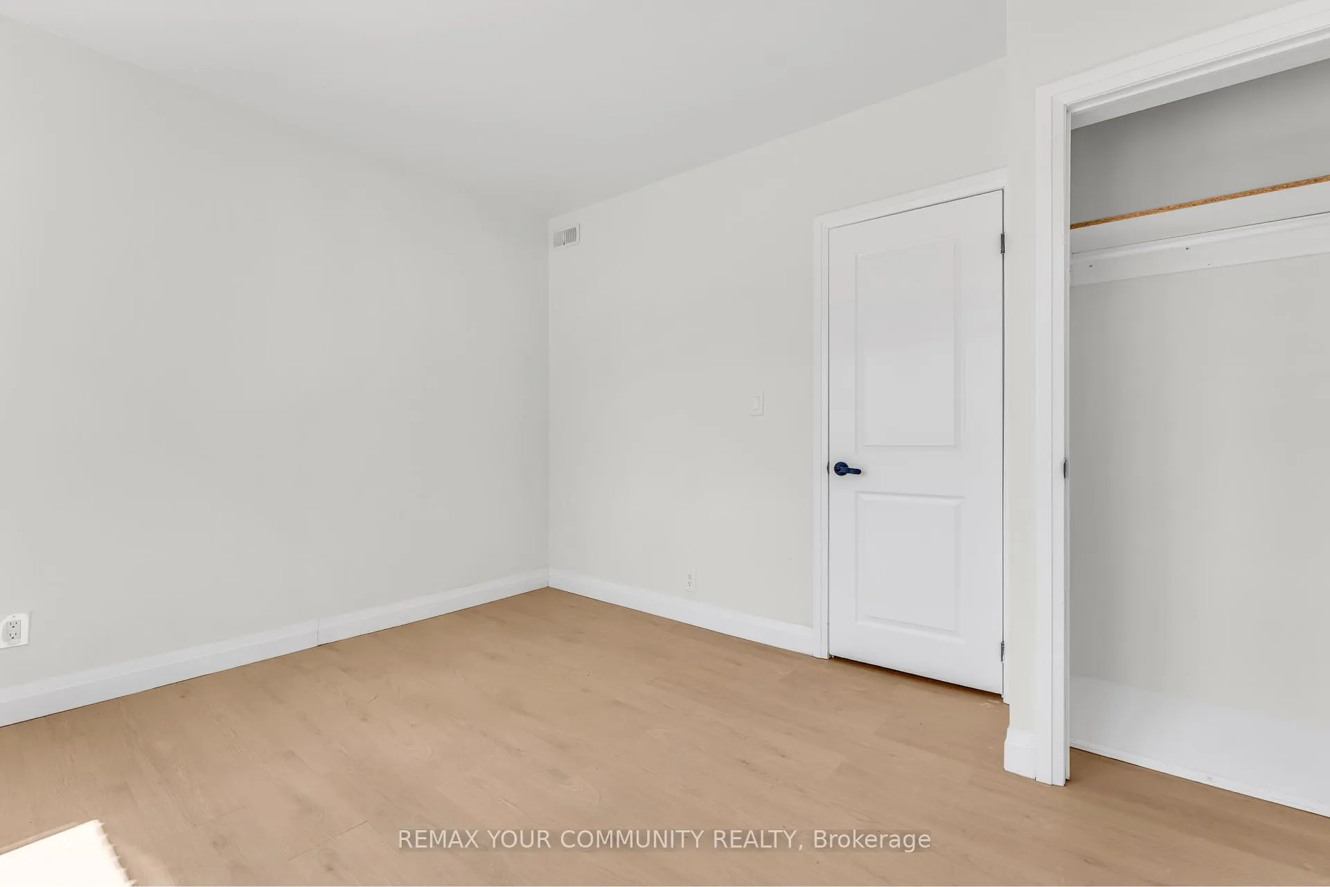 Photo 12 of Unit #B, 1822 St Clair Avenue, Toronto, Weston-Pellam Park — HOMEH