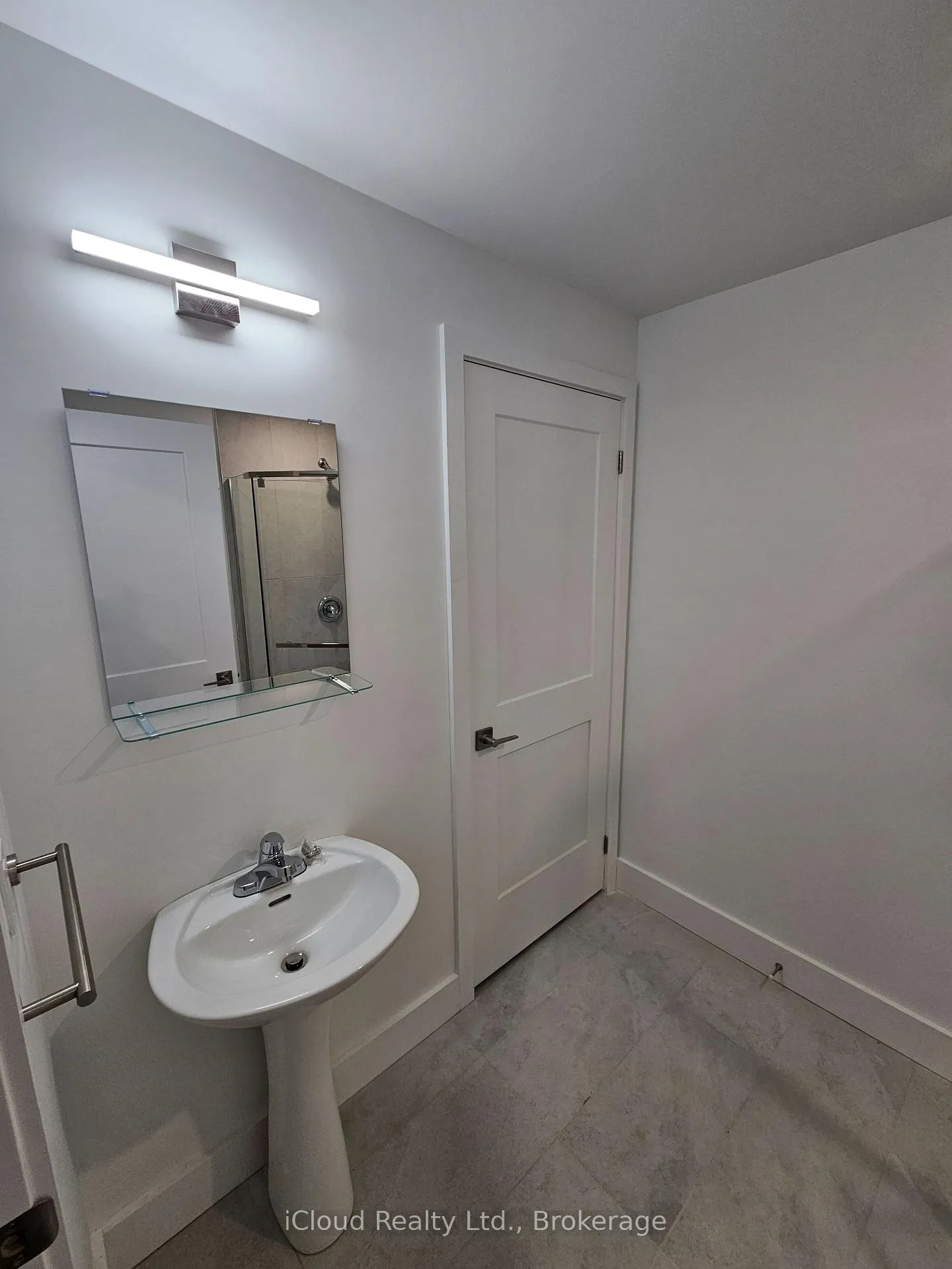 Photo 5 of 6638 Mcleod Road, Niagara Falls, Oldfield — HOMEH