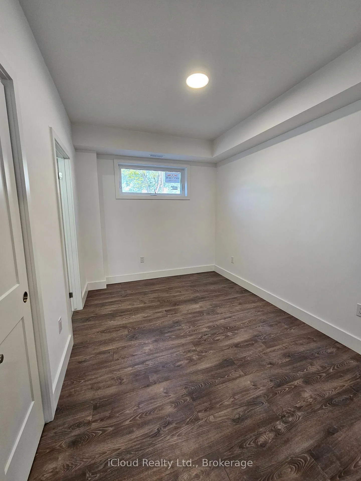 Photo 8 of 6638 Mcleod Road, Niagara Falls, Oldfield — HOMEH