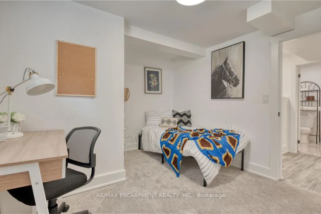 Photo 18 of Unit LOWER, 239 Cloverdale Avenue E, Hamilton, Rosedale — HOMEH
