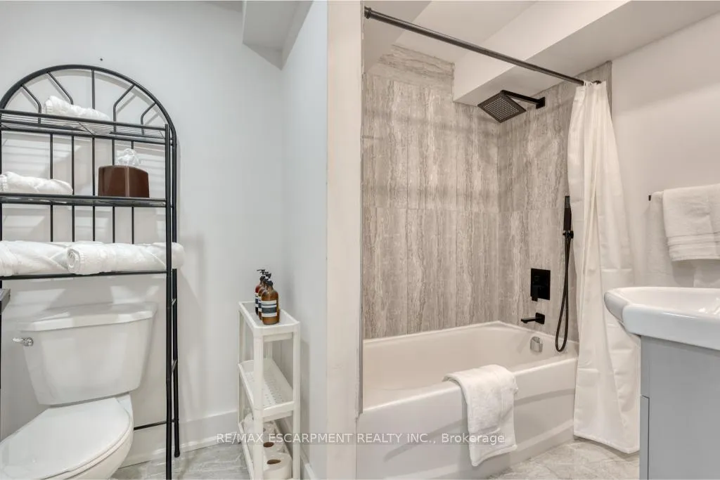 Photo 21 of Unit LOWER, 239 Cloverdale Avenue E, Hamilton, Rosedale — HOMEH