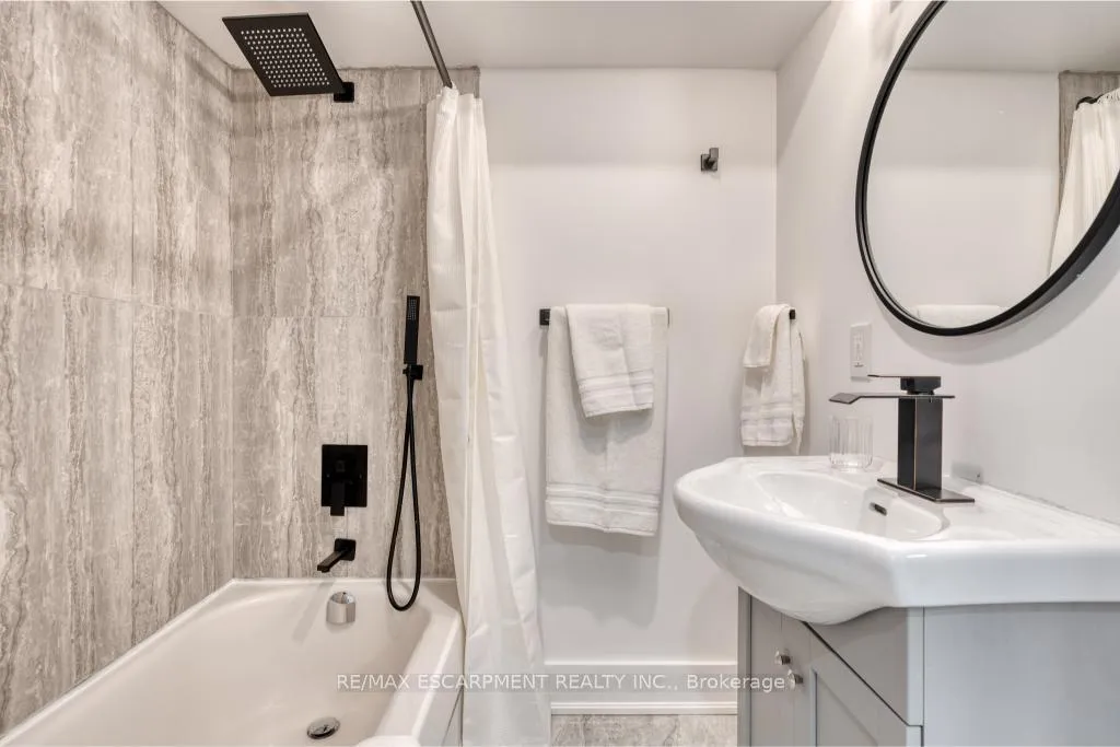Photo 22 of Unit LOWER, 239 Cloverdale Avenue E, Hamilton, Rosedale — HOMEH