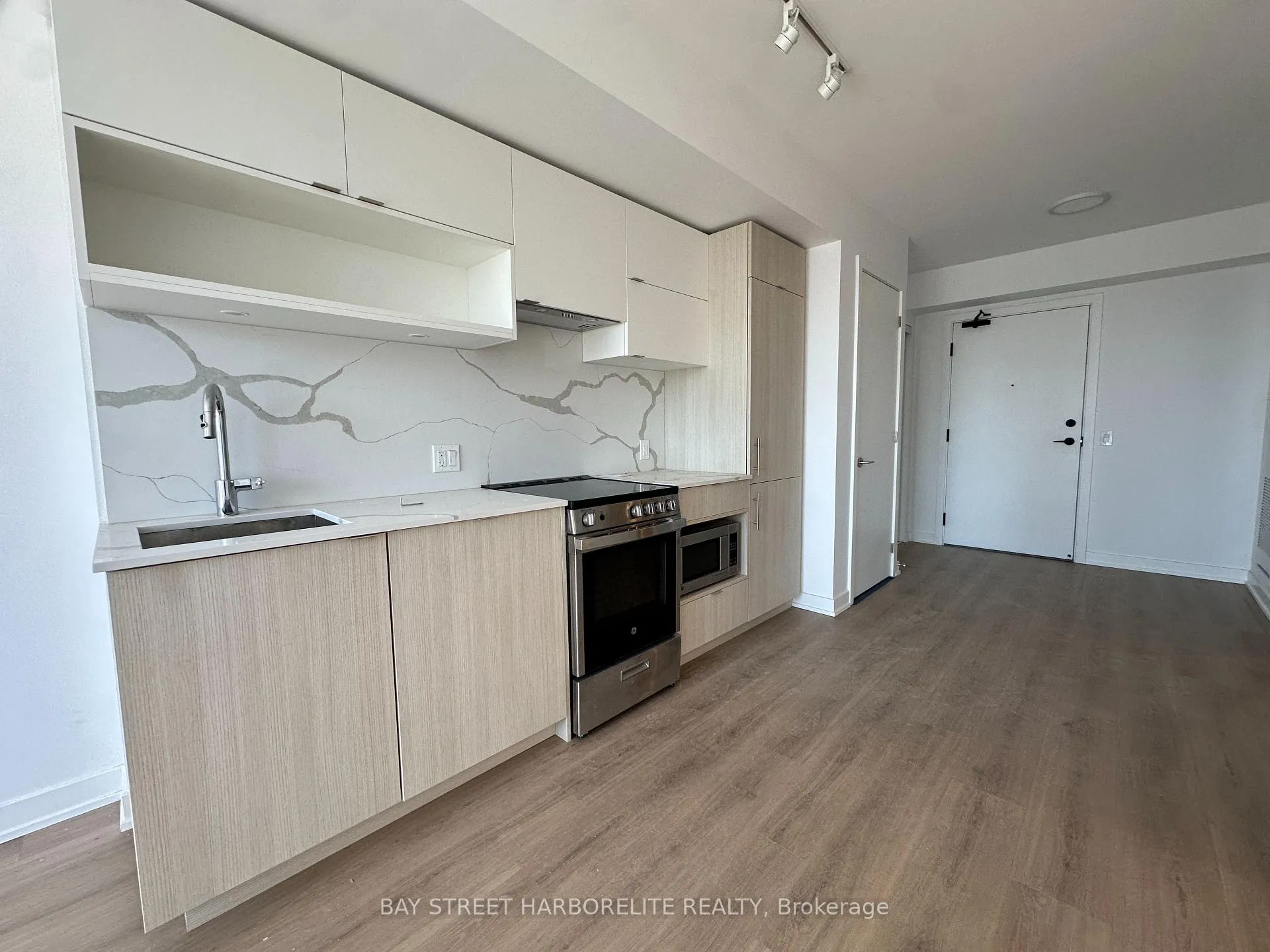 Photo 4 of Unit 2309, 100 Queen Street E, Toronto, Church-Yonge Corridor — HOMEH