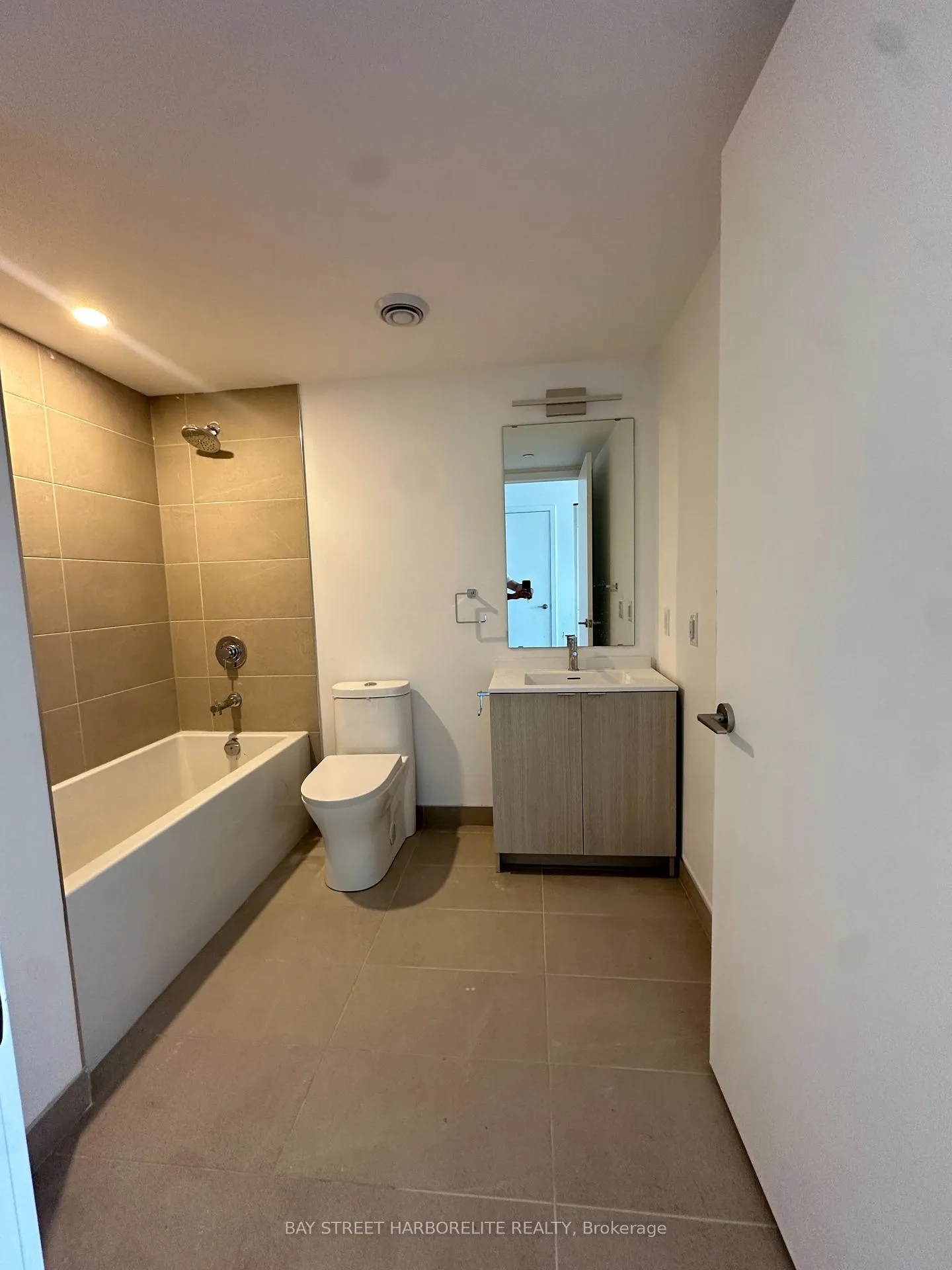 Photo 7 of Unit 2309, 100 Queen Street E, Toronto, Church-Yonge Corridor — HOMEH