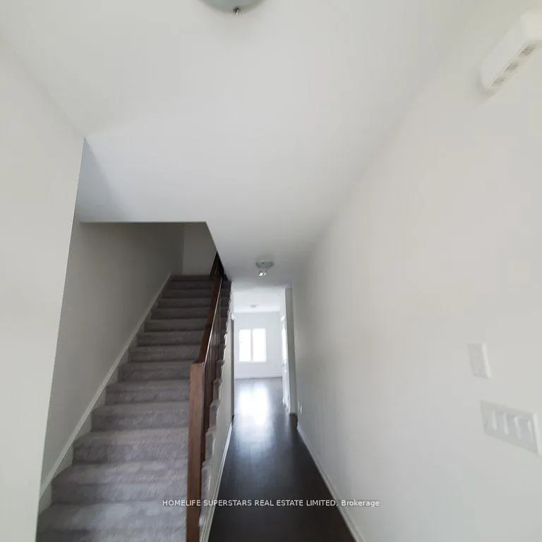 Photo 3 of 118 Flagg Avenue, Brant, Paris — HOMEH