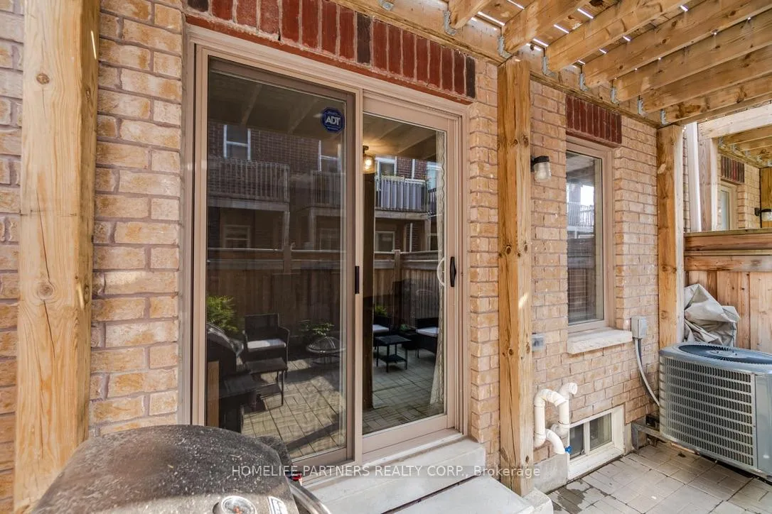 Photo 26 of Unit 17, 10 Porter Avenue, Vaughan, West Woodbridge — HOMEH