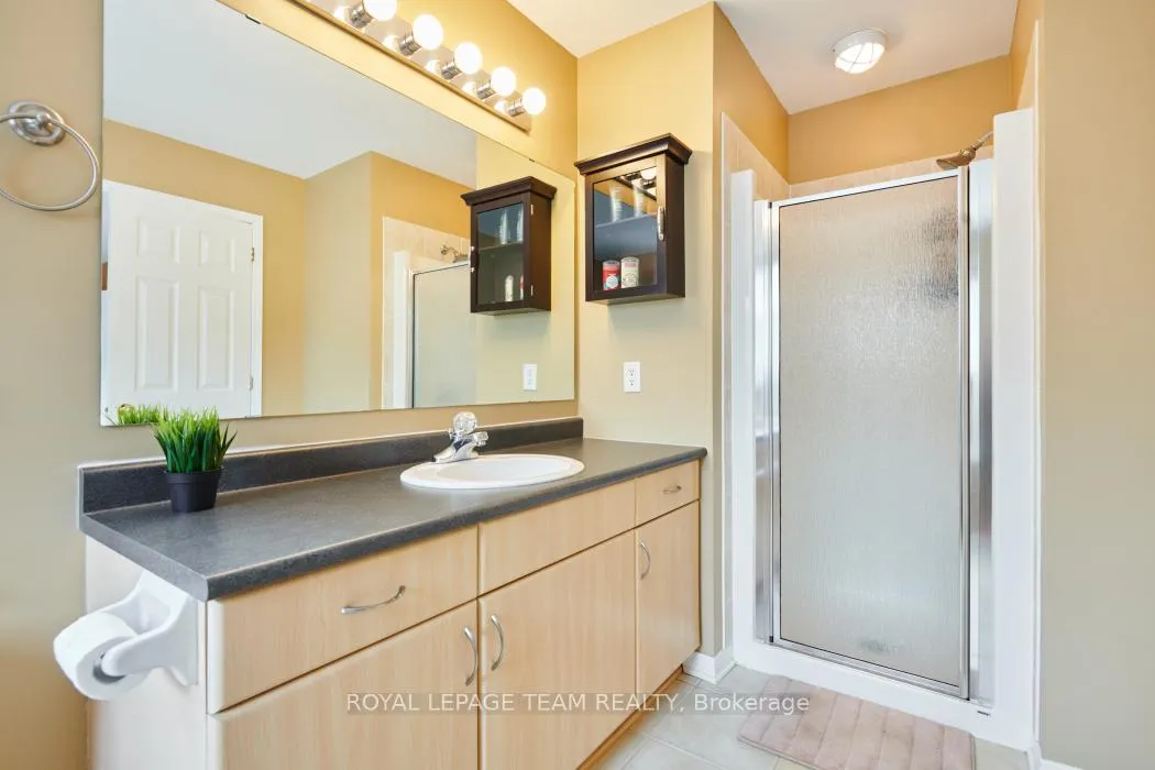 Photo 18 of 162 Redcliff Avenue, Ottawa, Barrhaven - Longfields — HOMEH