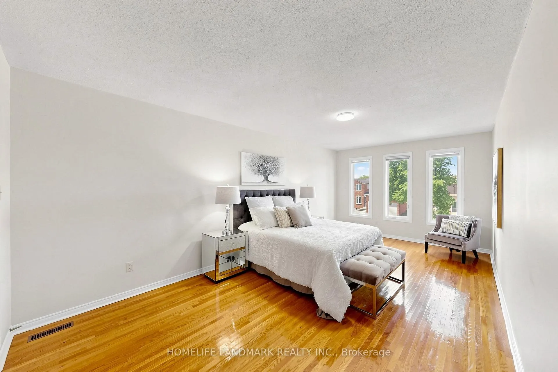 Photo 30 of 33 Dundee Crescent, Markham, Village Green-South Unionville — HOMEH