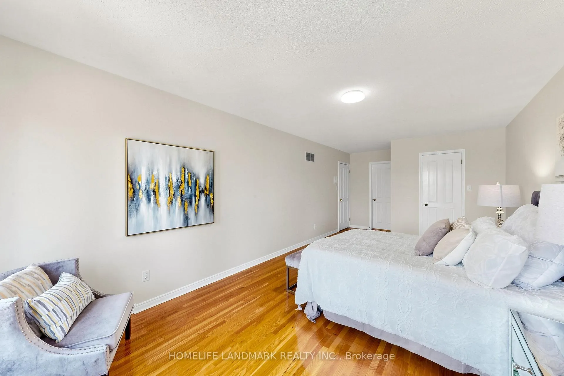 Photo 32 of 33 Dundee Crescent, Markham, Village Green-South Unionville — HOMEH
