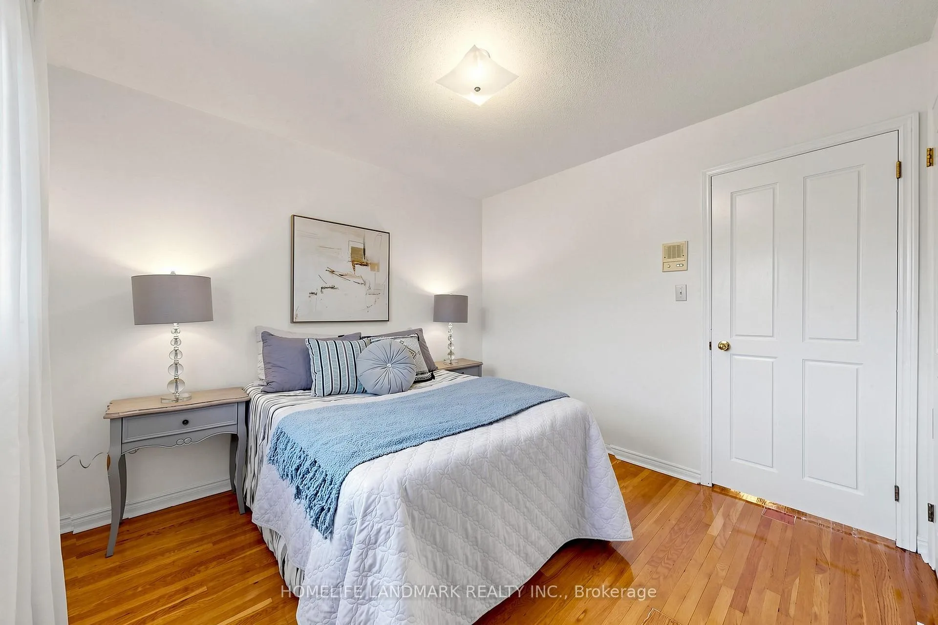 Photo 36 of 33 Dundee Crescent, Markham, Village Green-South Unionville — HOMEH