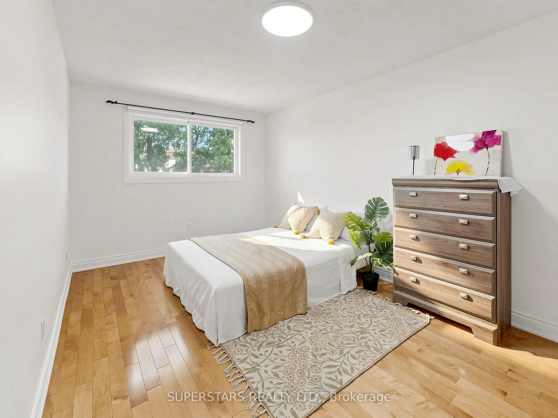 Photo 12 of Unit 33, 3025 Cedarglen Gate, Mississauga, Erindale — HOMEH