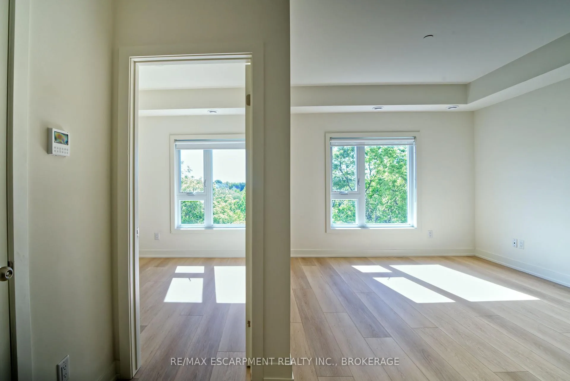 Photo 6 of Unit 308C, 16 Melbourne Avenue, St. Catharines, E. Chester — HOMEH