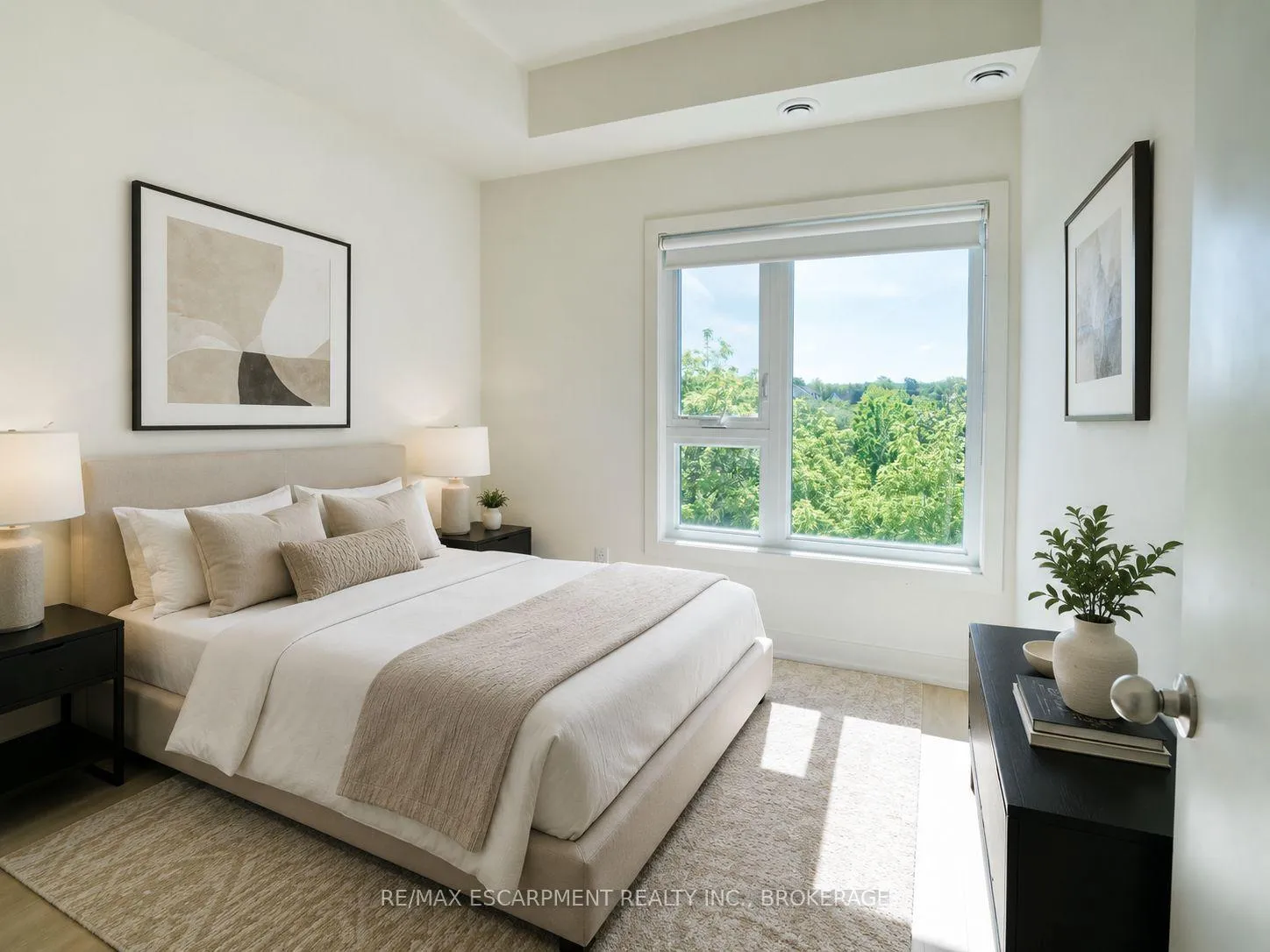 Photo 7 of Unit 308C, 16 Melbourne Avenue, St. Catharines, E. Chester — HOMEH