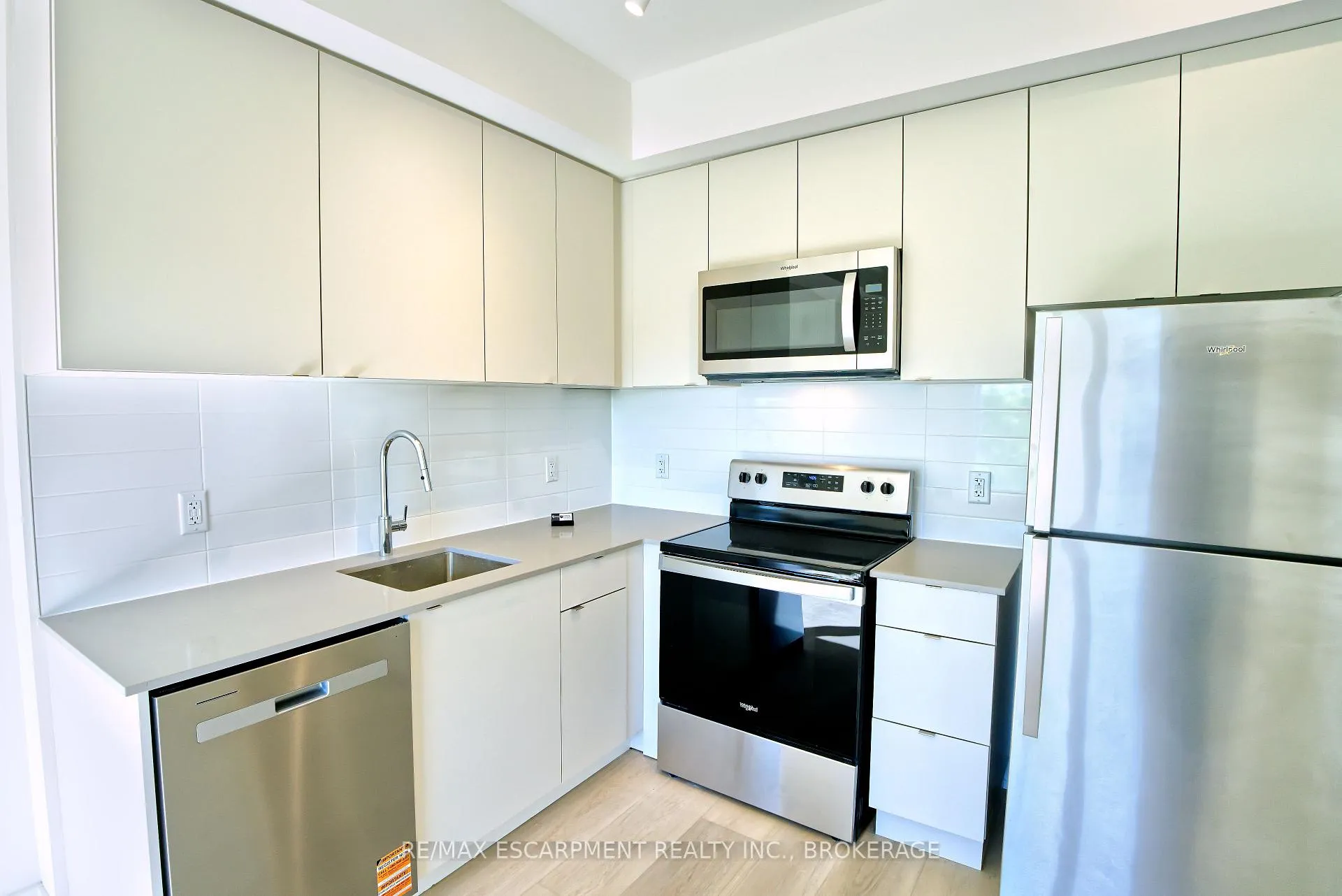Photo 14 of Unit 308C, 16 Melbourne Avenue, St. Catharines, E. Chester — HOMEH