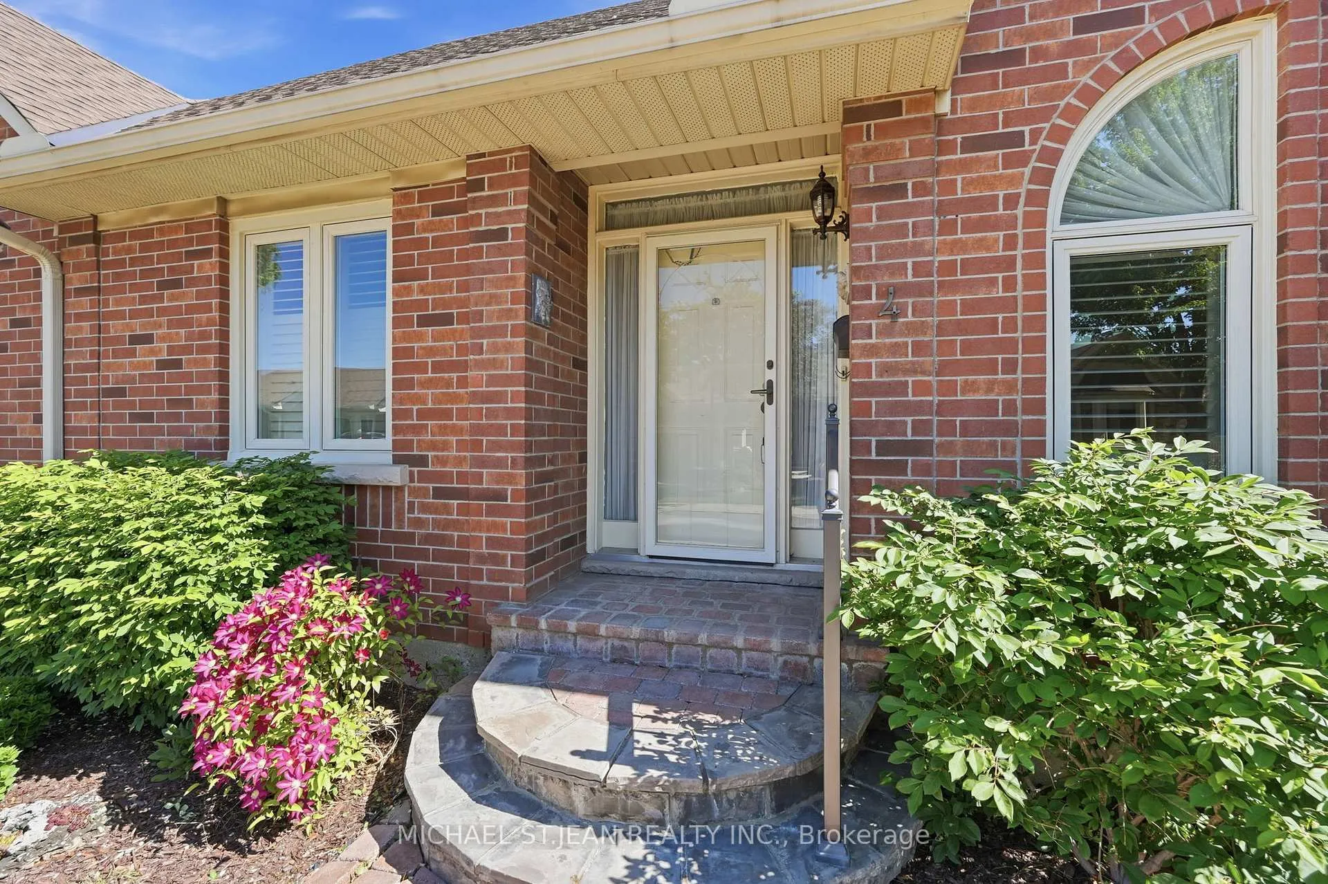Photo 4 of Unit 4, 590 8 Highway, Hamilton, Stoney Creek — HOMEH
