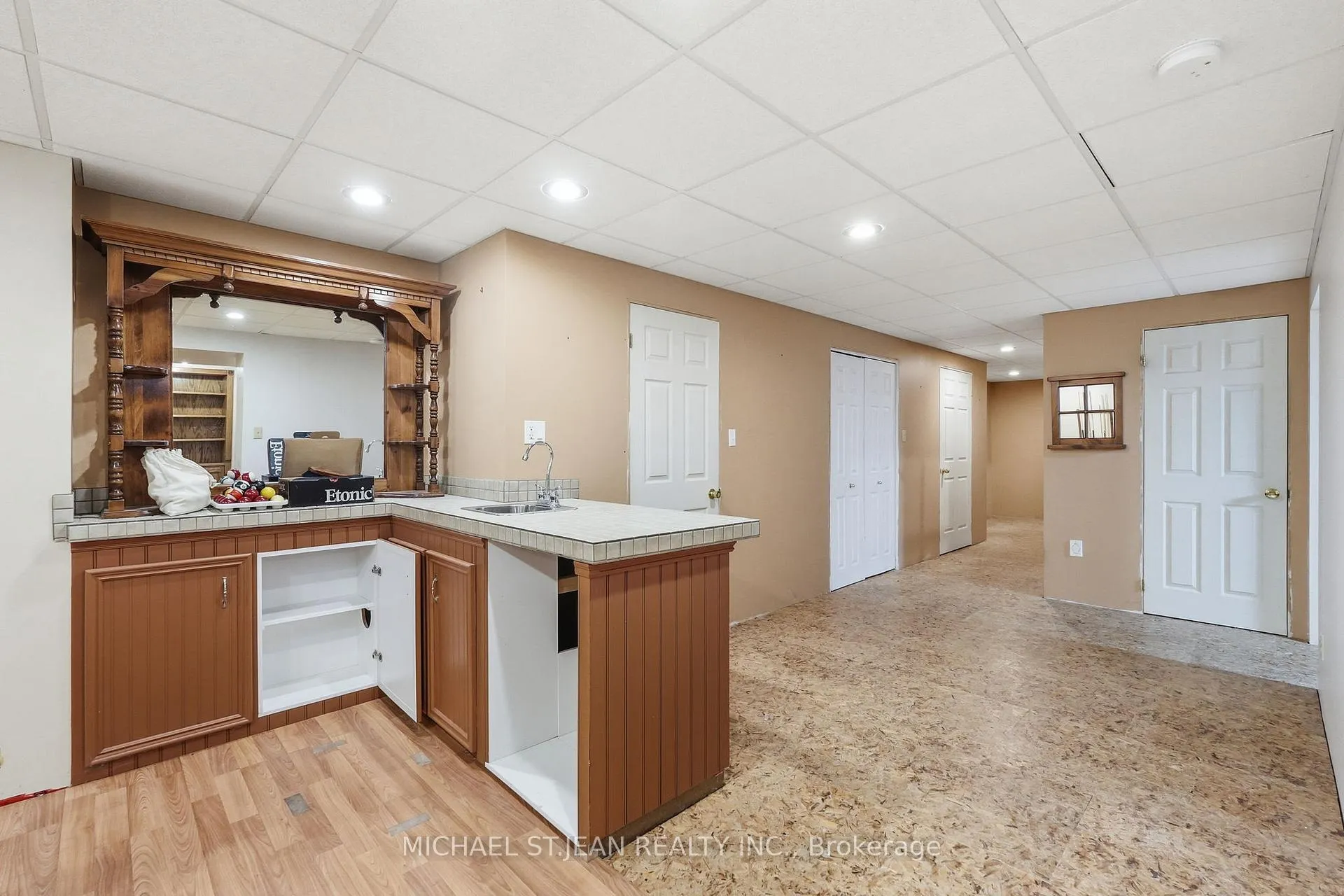 Photo 38 of Unit 4, 590 8 Highway, Hamilton, Stoney Creek — HOMEH