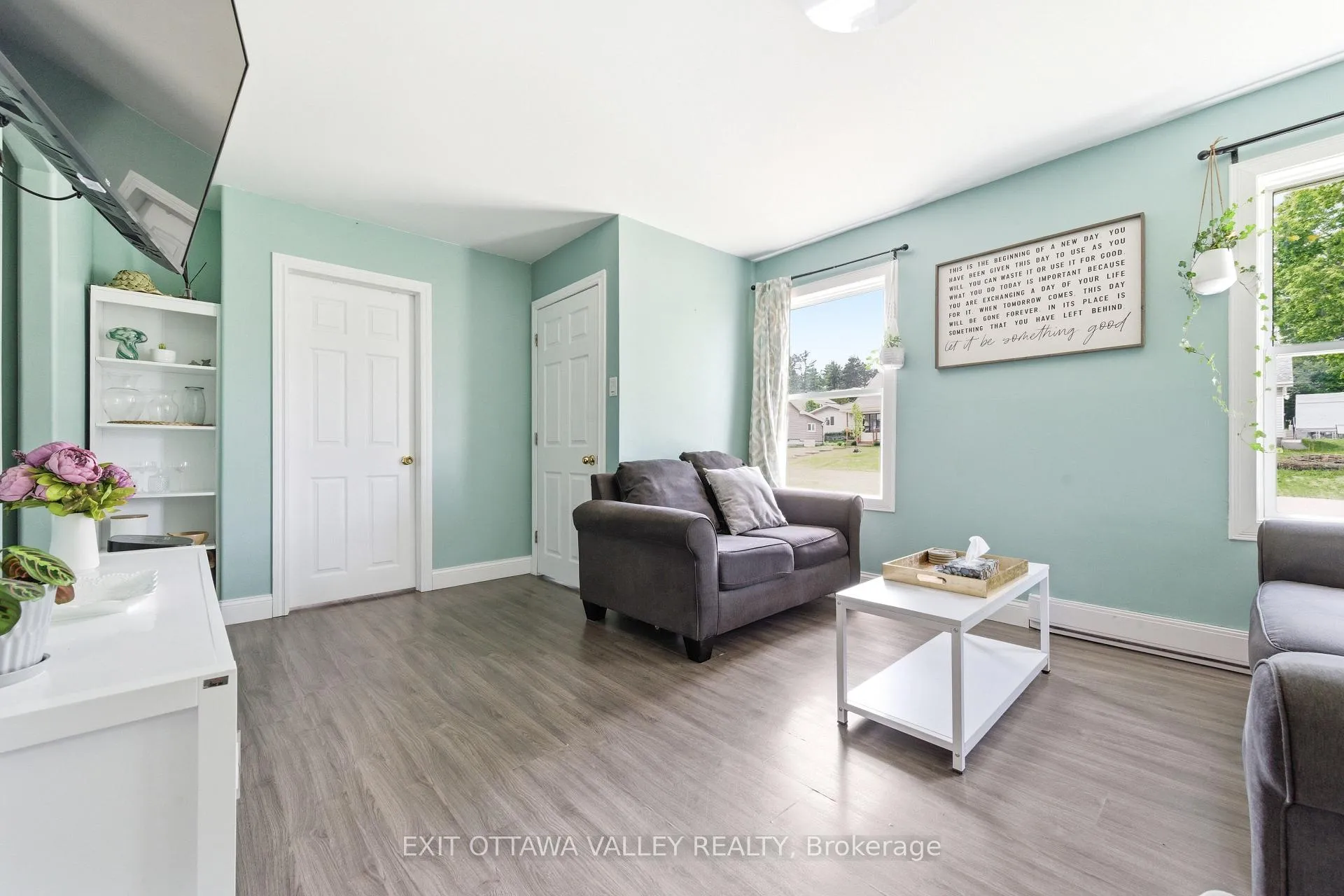 Photo 9 of 23 Summit Street, Deep River — HOMEH