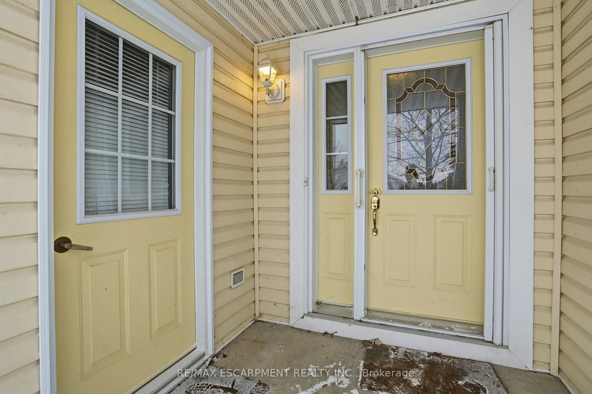 Photo 2 of 148 Glenariff Drive, Hamilton, Rural Flamborough — HOMEH