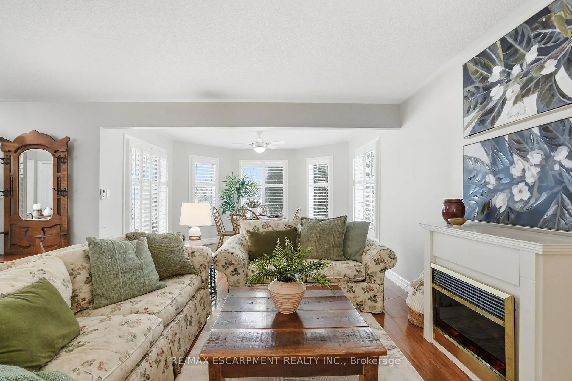 Photo 16 of 148 Glenariff Drive, Hamilton, Rural Flamborough — HOMEH