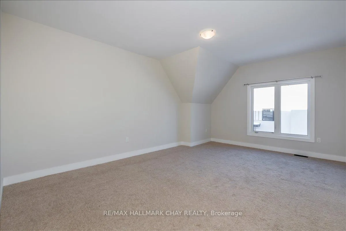 Photo 14 of 1 Ruby Crescent Road, Orillia — HOMEH