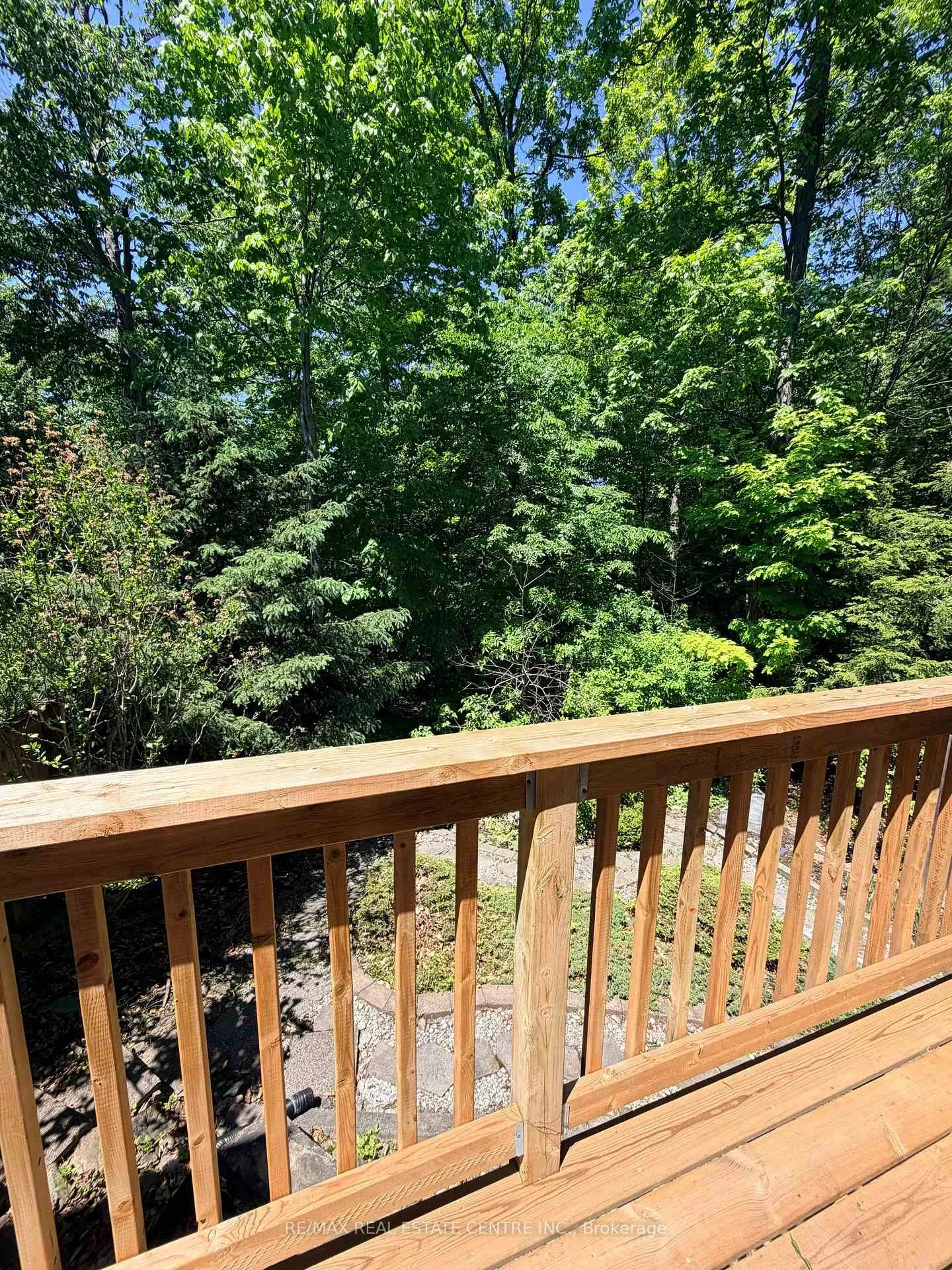 Photo 25 of 3335 Edgewood Place, Burlington, Palmer — HOMEH
