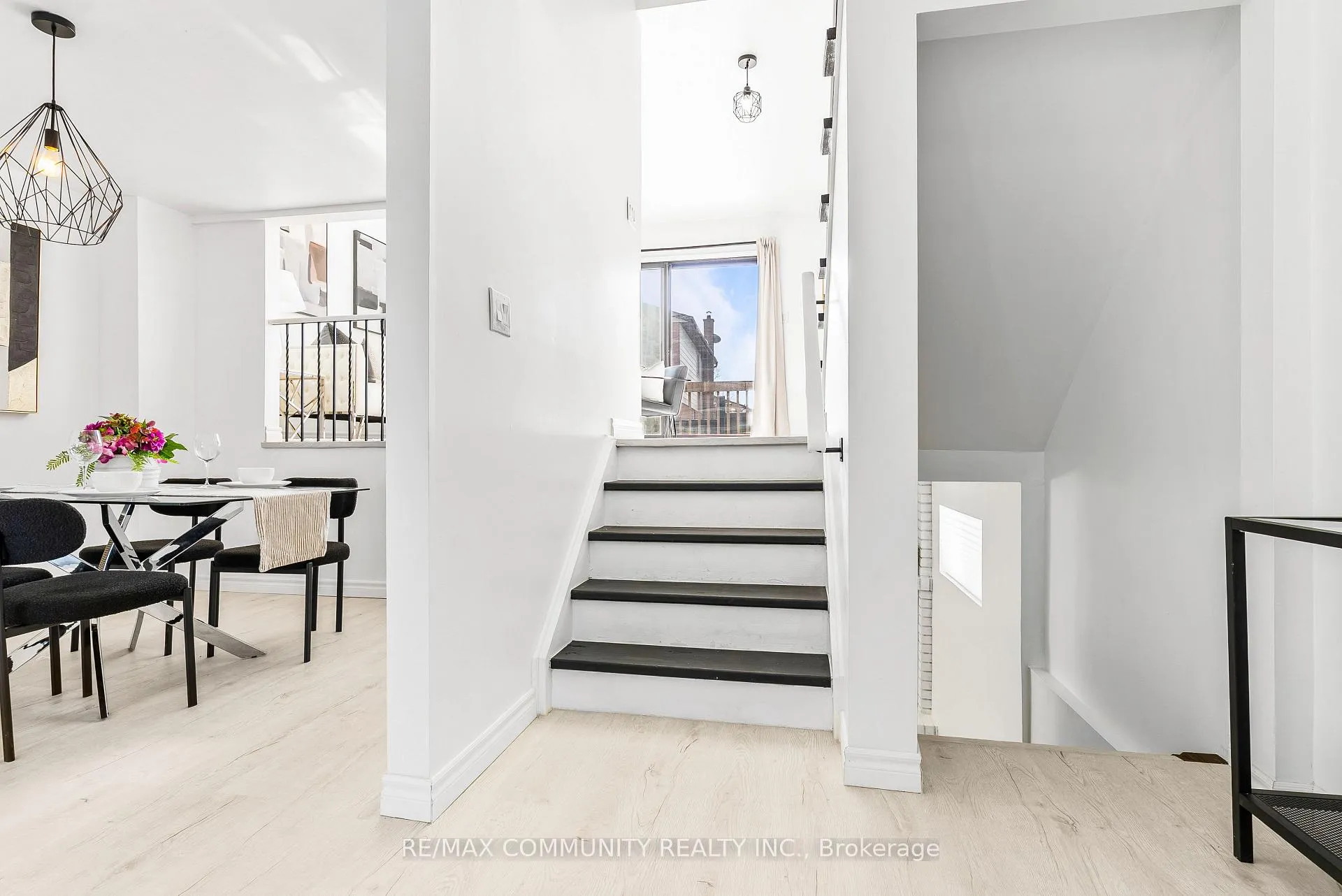Photo 50 of 42 Kay Drive, Etobicoke, Mount Olive-Silverstone-Jamestown — HOMEH