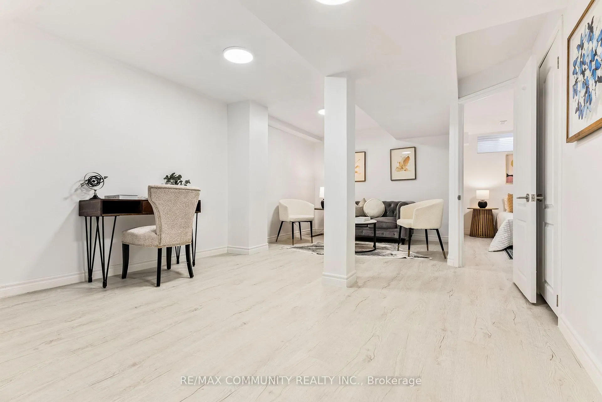 Photo 68 of 42 Kay Drive, Etobicoke, Mount Olive-Silverstone-Jamestown — HOMEH