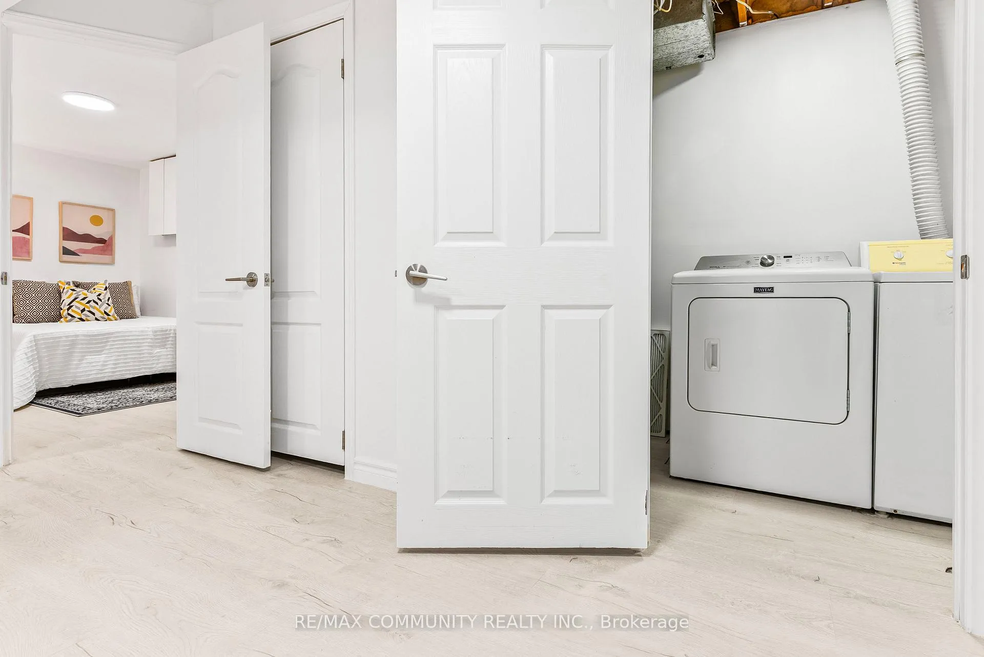 Photo 73 of 42 Kay Drive, Etobicoke, Mount Olive-Silverstone-Jamestown — HOMEH
