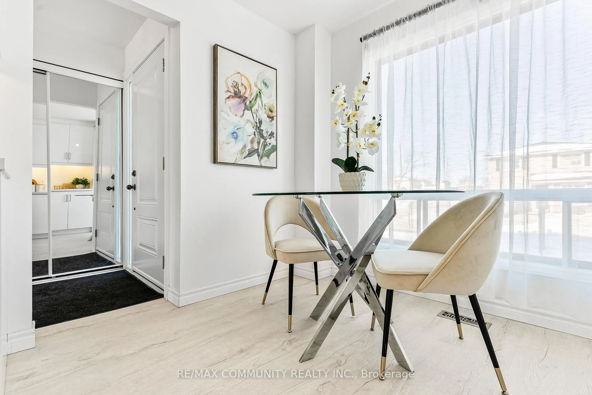 Photo 75 of 42 Kay Drive, Etobicoke, Mount Olive-Silverstone-Jamestown — HOMEH