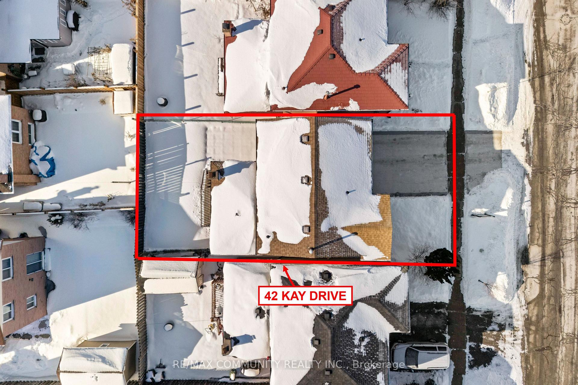 Photo 45 of 42 Kay Drive, Etobicoke, Mount Olive-Silverstone-Jamestown — HOMEH