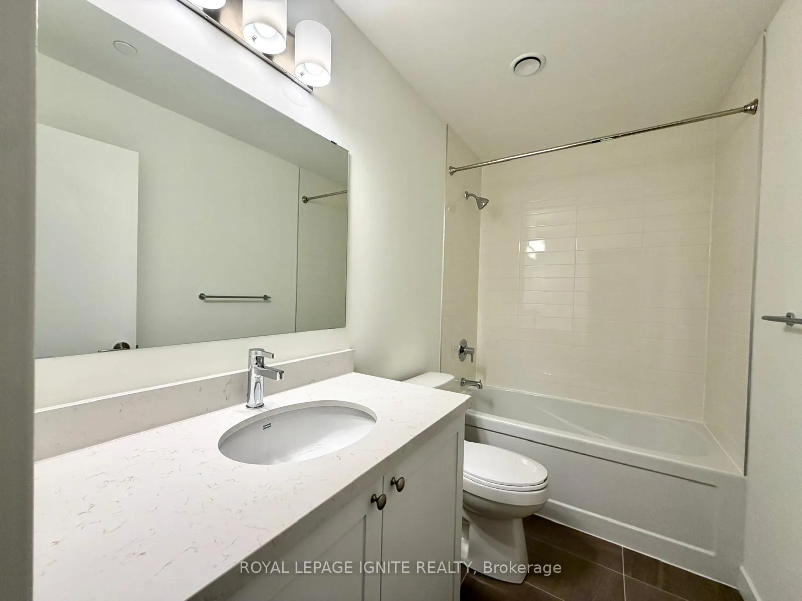 Photo 14 of Unit 405, 51 Clarington Boulevard, Clarington, Bowmanville — HOMEH