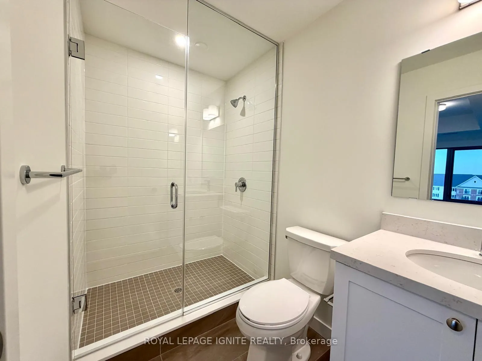 Photo 15 of Unit 405, 51 Clarington Boulevard, Clarington, Bowmanville — HOMEH
