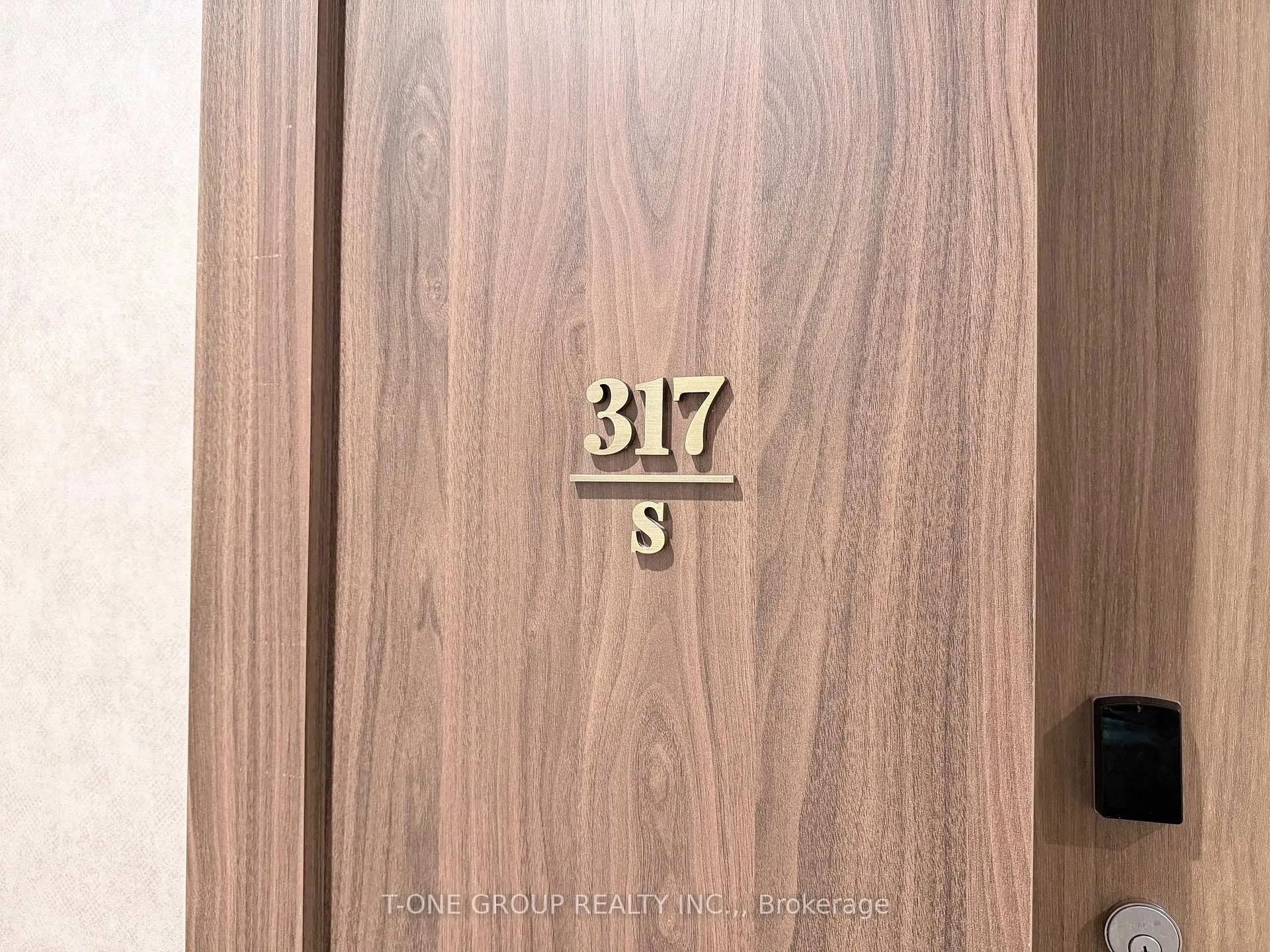 Photo 9 of Unit 317, 8188 Yonge Street, Vaughan, Uplands — HOMEH