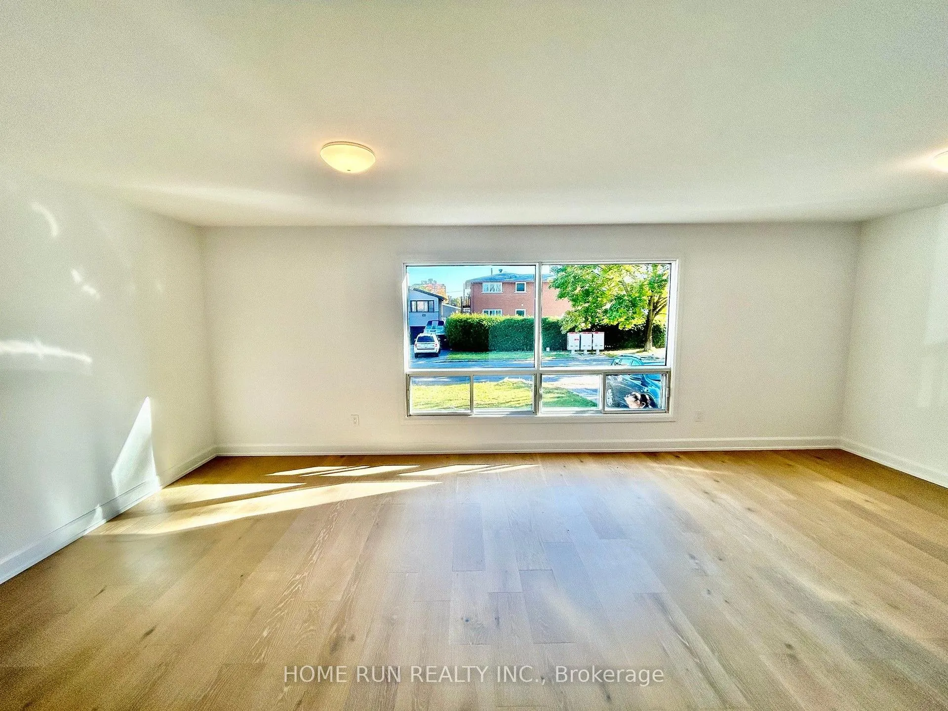 Photo 2 of Unit 2, 1436 Bellamy Street, Ottawa, Carleton Square — HOMEH