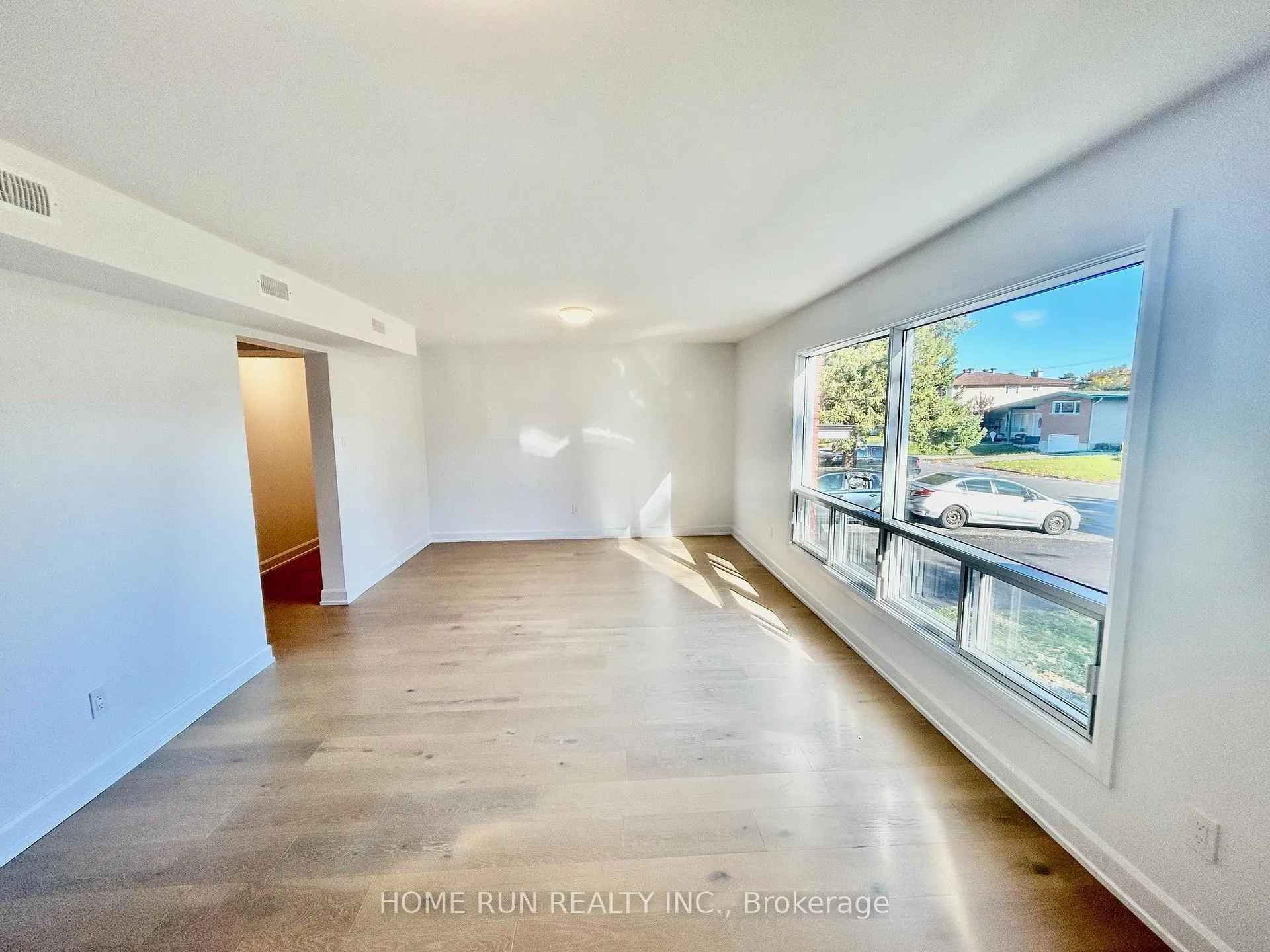 Photo 4 of Unit 2, 1436 Bellamy Street, Ottawa, Carleton Square — HOMEH