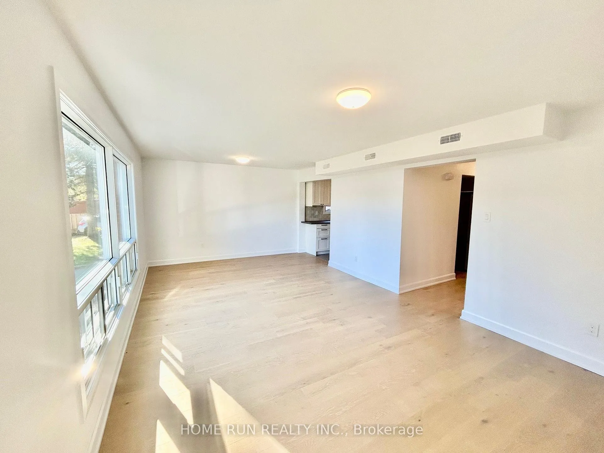 Photo 6 of Unit 2, 1436 Bellamy Street, Ottawa, Carleton Square — HOMEH