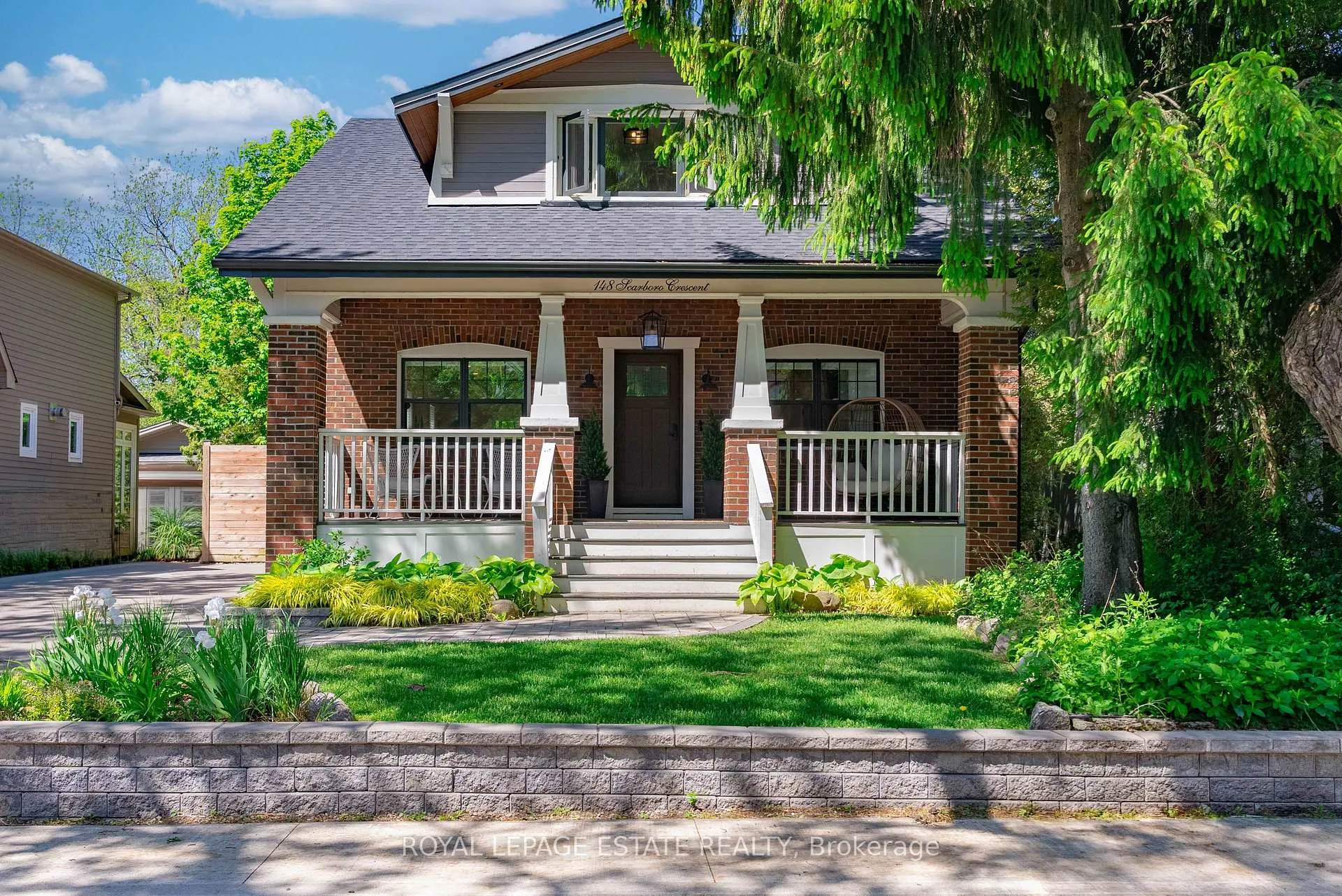Front of 148 Scarboro Crescent