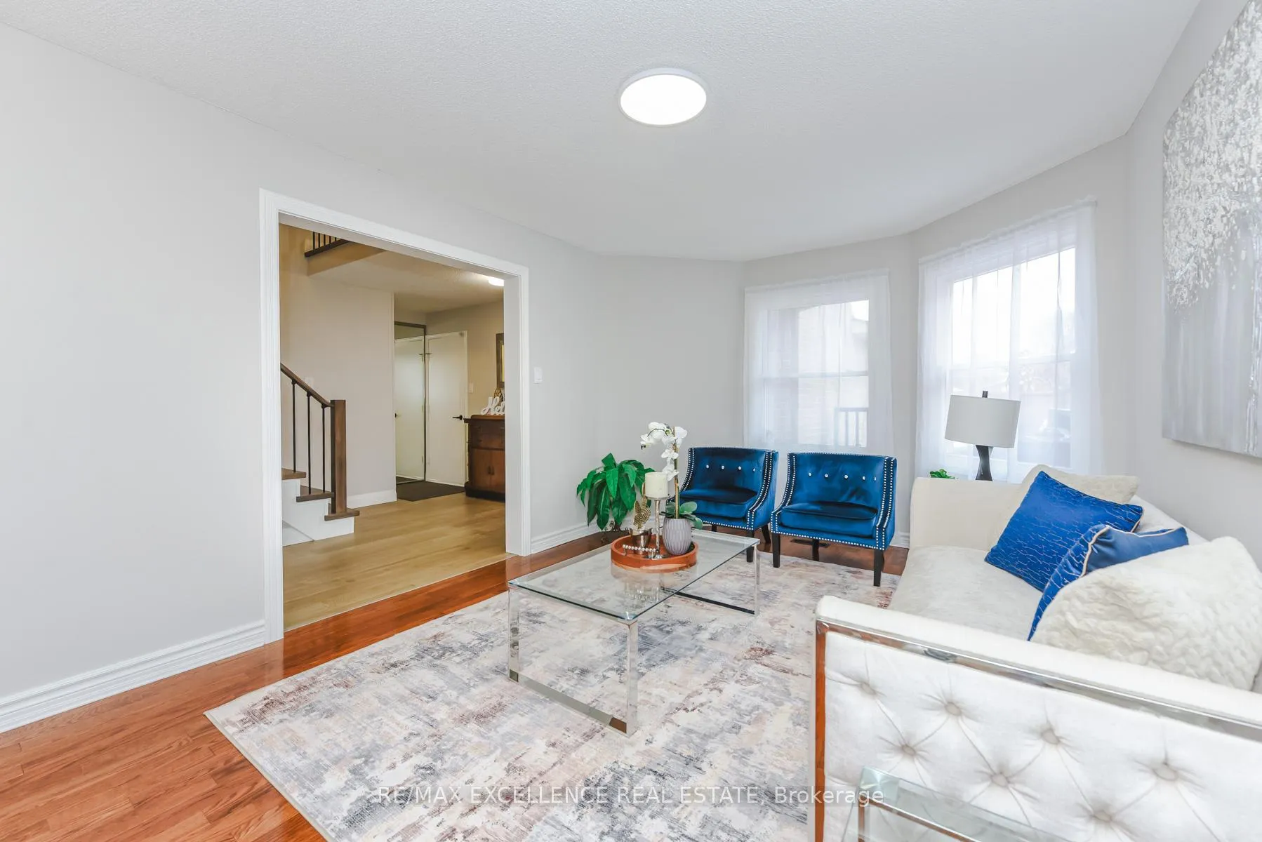 Photo 7 of 62 Atkins Circle, Brampton, Northwood Park — HOMEH